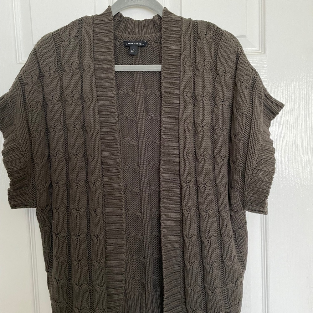 Banana Republic Short sleeved open cardigan